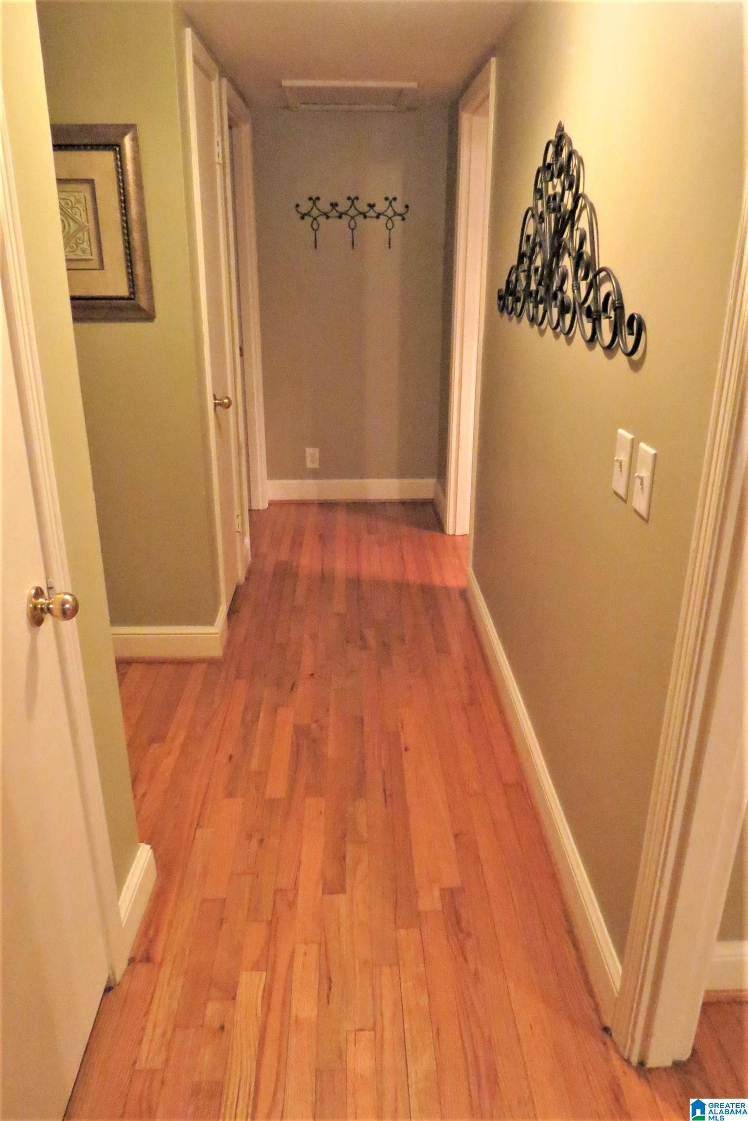 102 Hendrix Street Oneonta, AL 35121 - Photo 9 of 16 Gallery Image 9