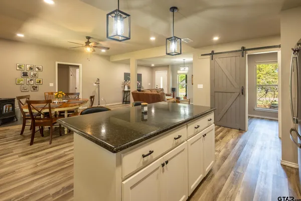 $349,000 | 172 Private Road 6292, Mineola, TX 75773