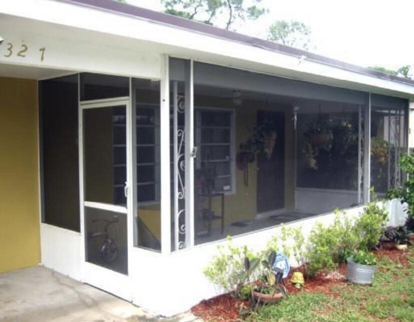 5327 Buchanan Road Delray Beach, FL 33484 - Photo 3 of 18 15FB4870-F793-4613-A6F8-35B2D1192249