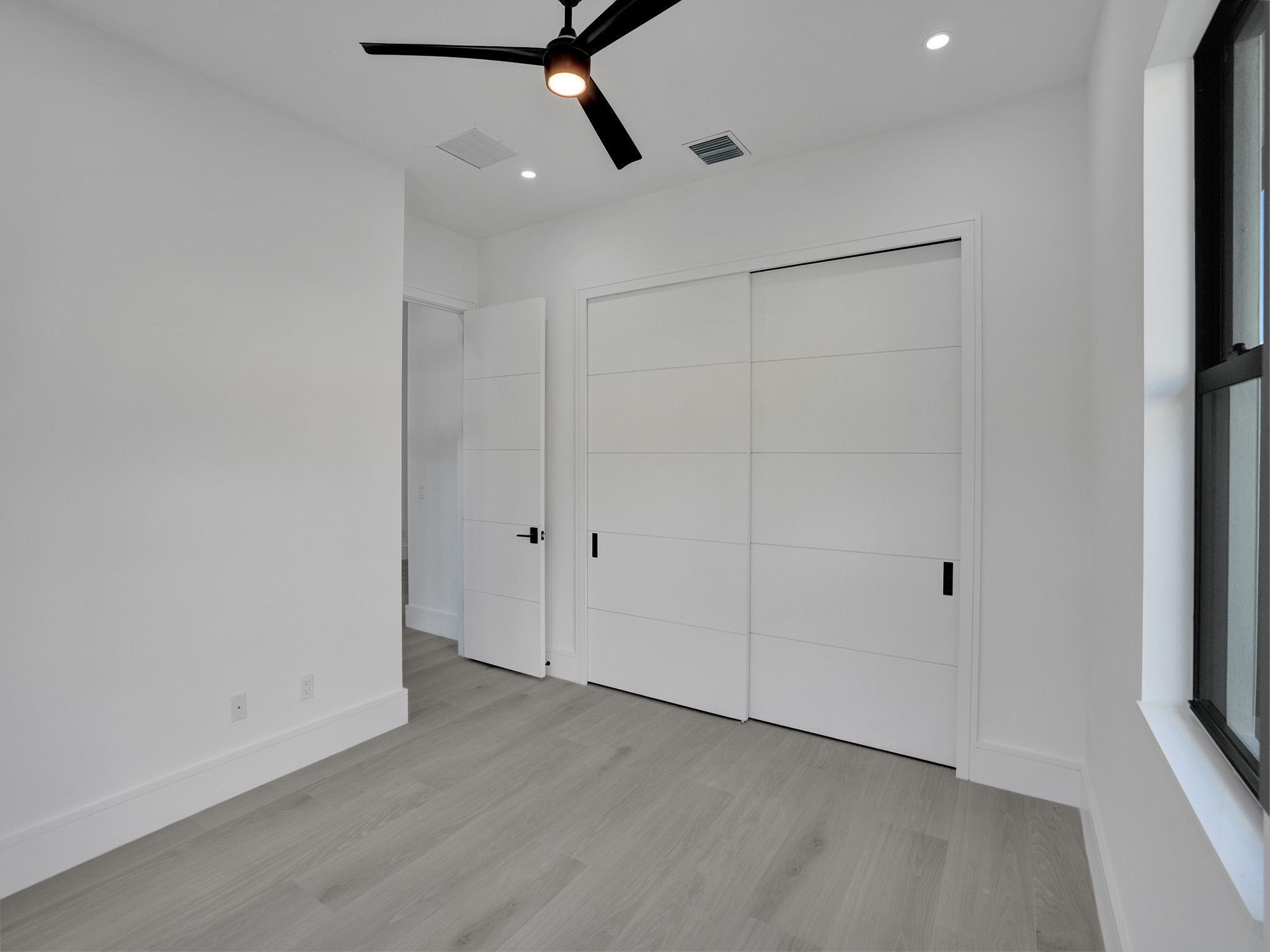 902 Roberts Road Delray Beach, FL 33483 - Photo 17 of 113 DSC07878