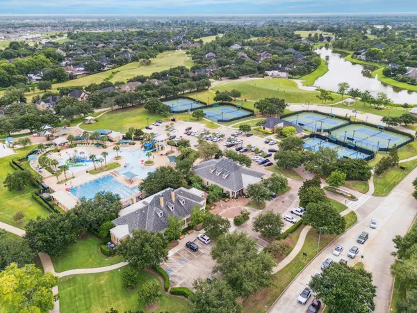 $3,400 | 5902 Chatham Cove, Missouri City, TX 77459