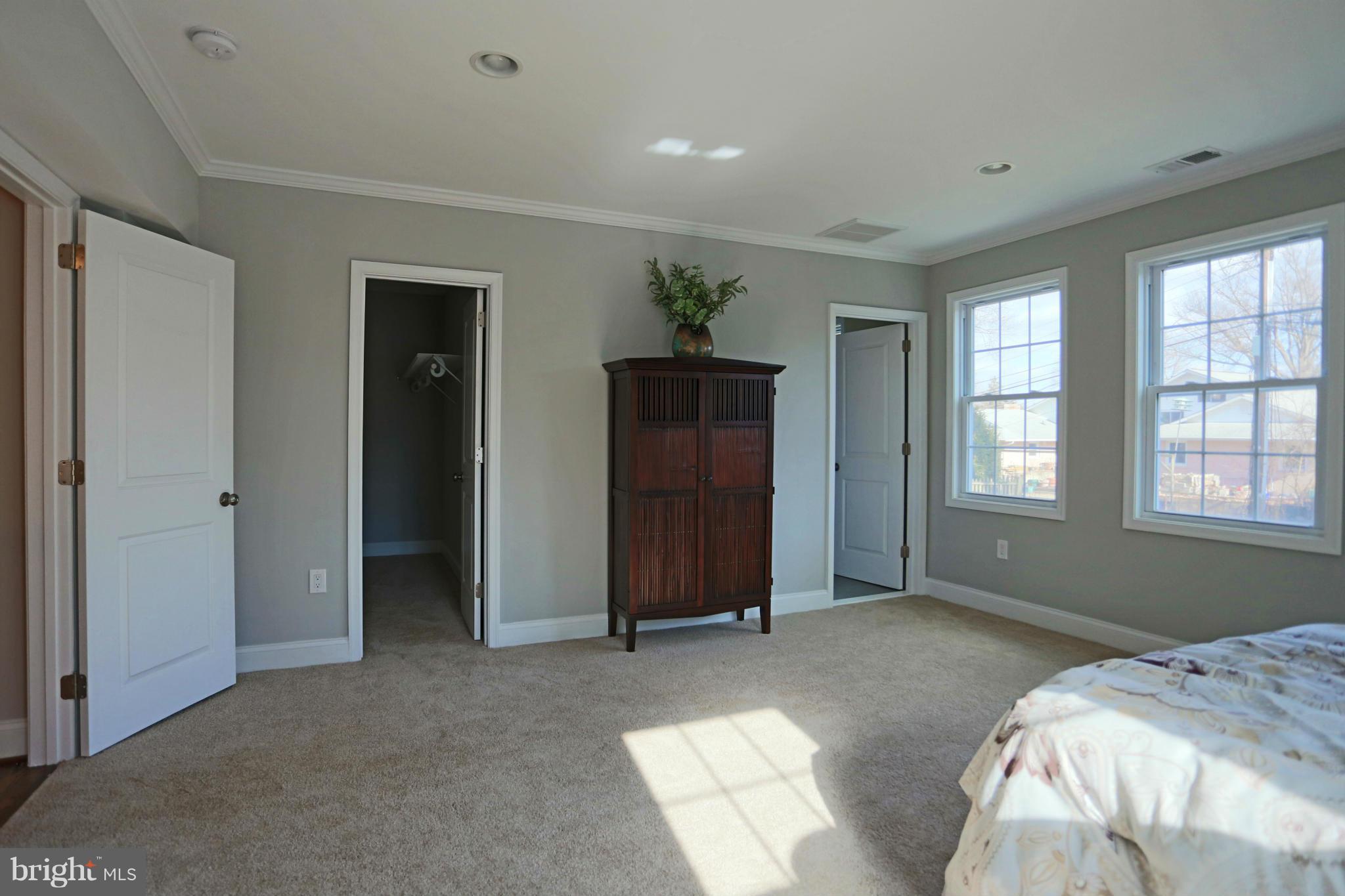 210 West George Mason Road Falls Church, VA 22046 - Photo 16 of 30 Bedroom (Master)