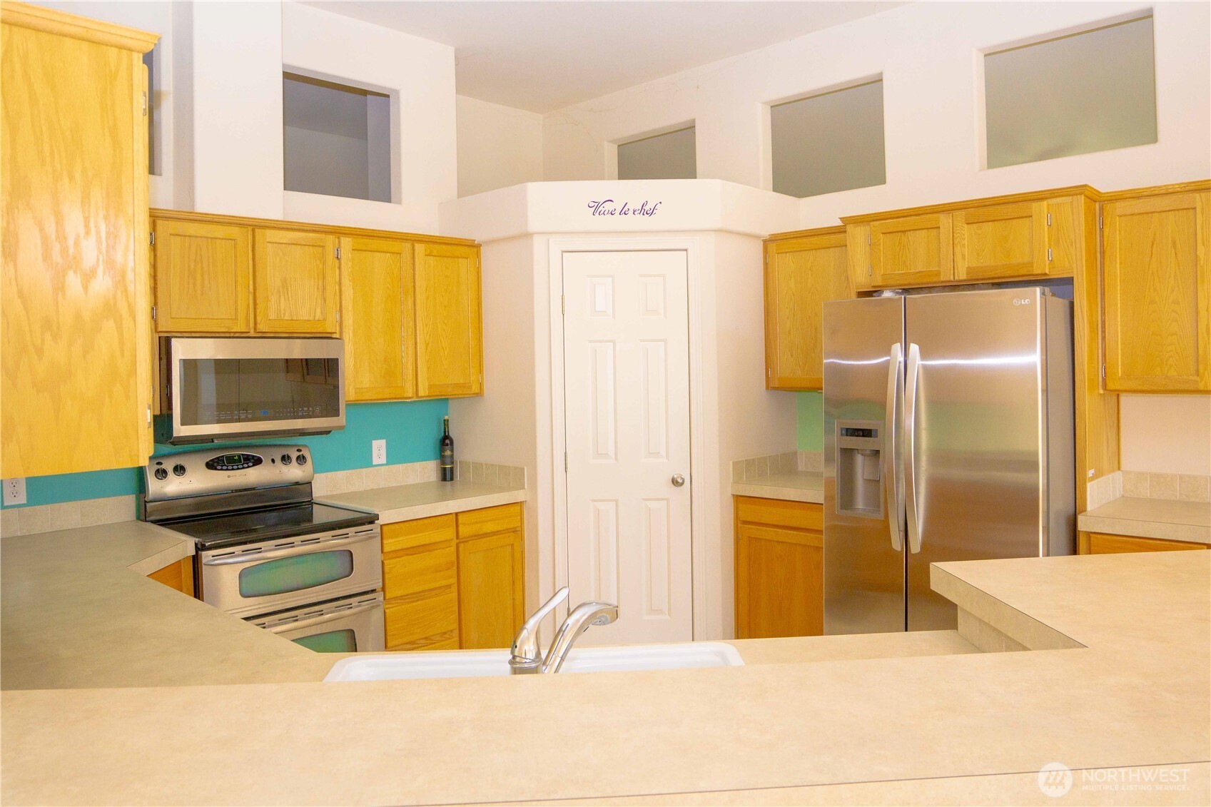 660 Elk Loop Sequim, WA 98382 - Photo 9 of 36
