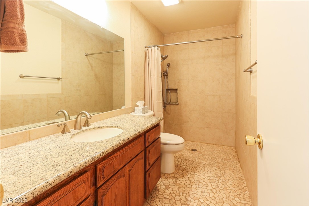 873 Montera Lane Boulder City, NV 89005 - Photo 13 of 35 Guest Bathroom