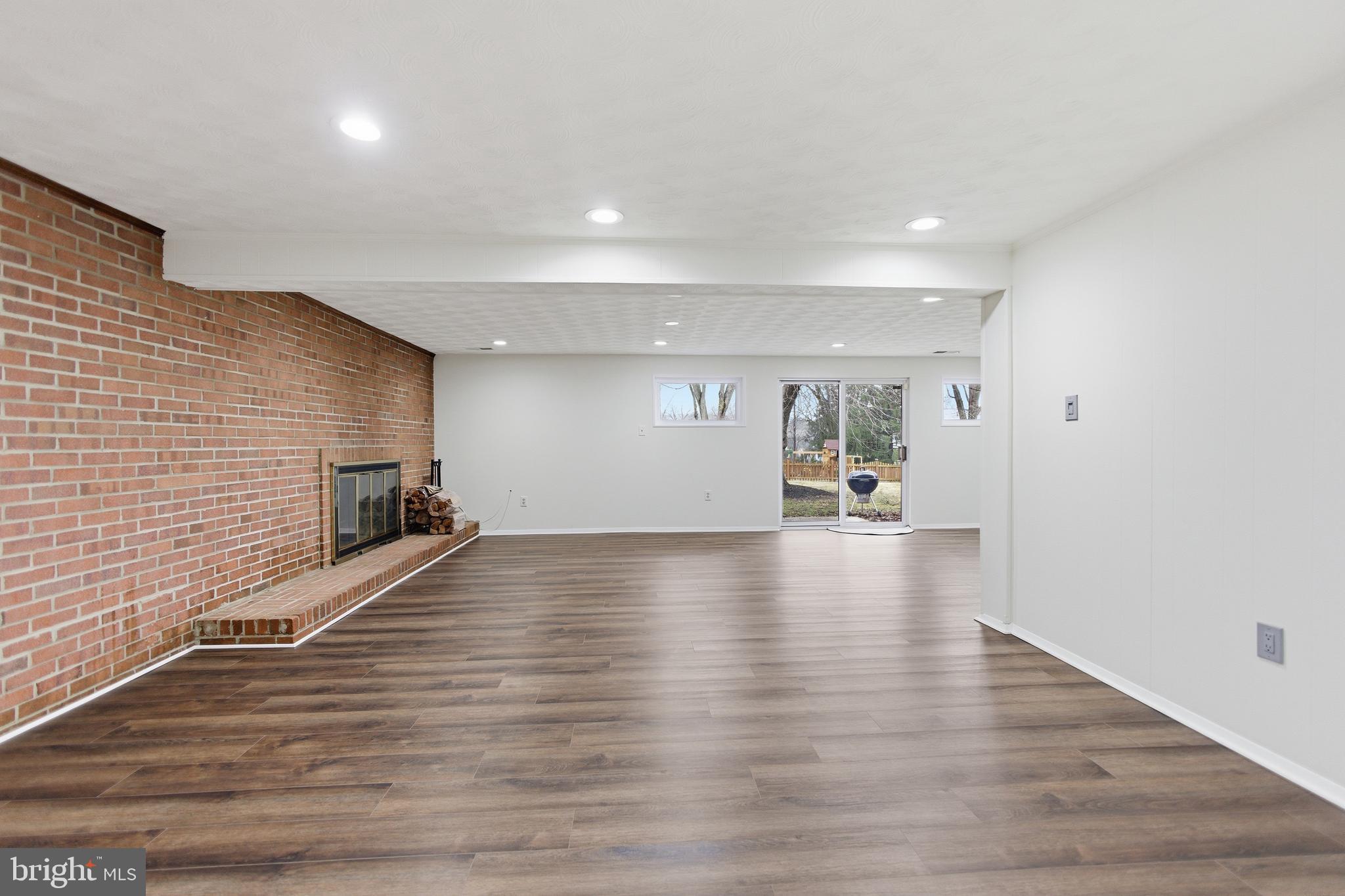 14717 Flintstone Lane Silver Spring, MD 20905 - Photo 4 of 32 a view of a livingroom with wooden floor