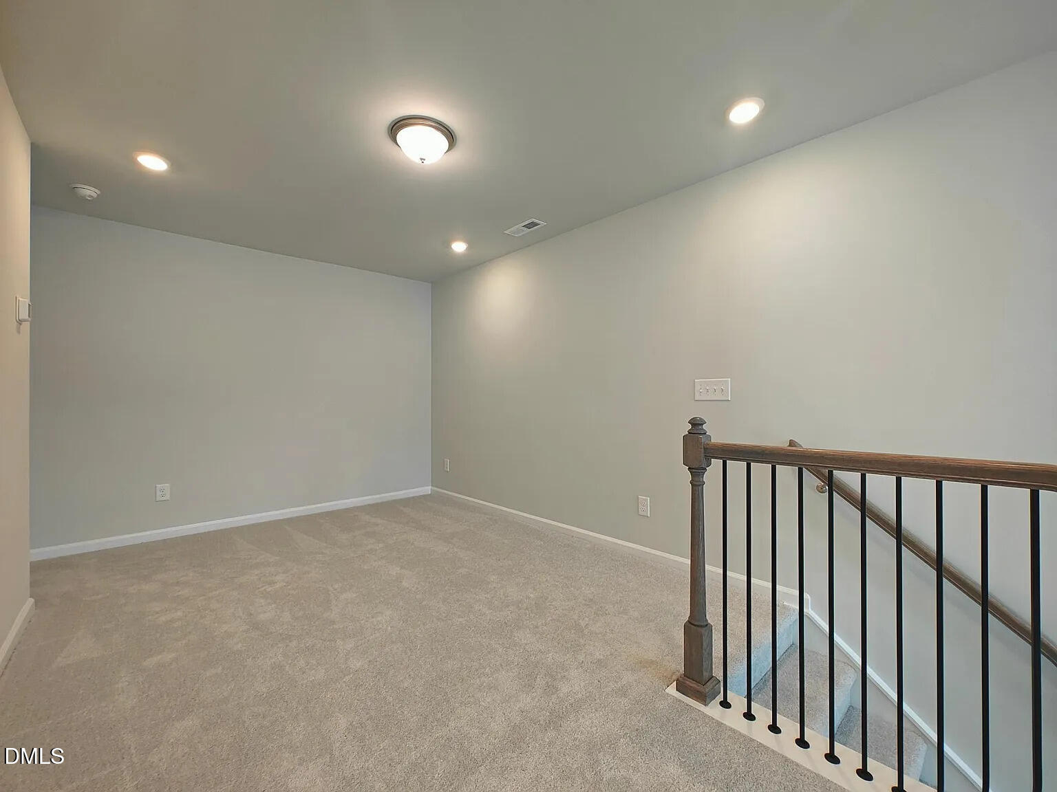 1039 Red Wing Drive Durham, NC 27703 - Photo 15 of 40 a view of hallway
