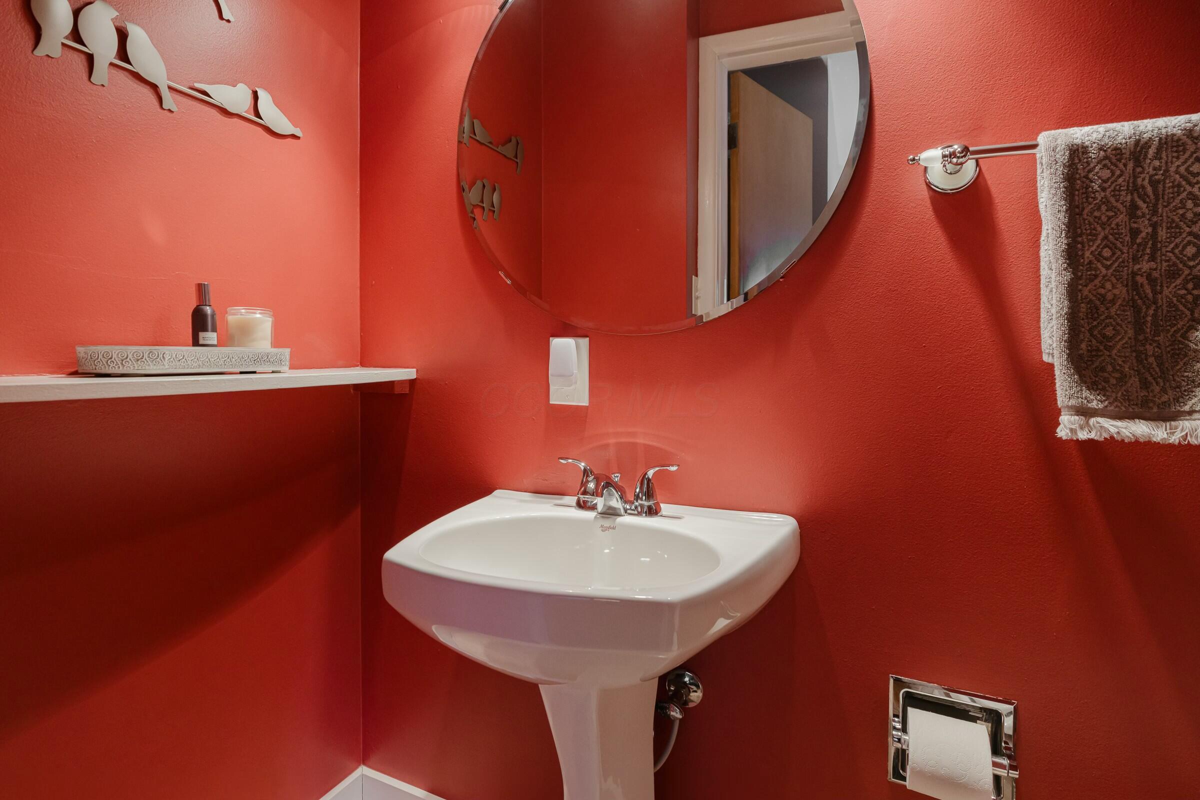 2551 Charing Road, Unit 3 Columbus, OH 43221 - Photo 17 of 37 Half Bath