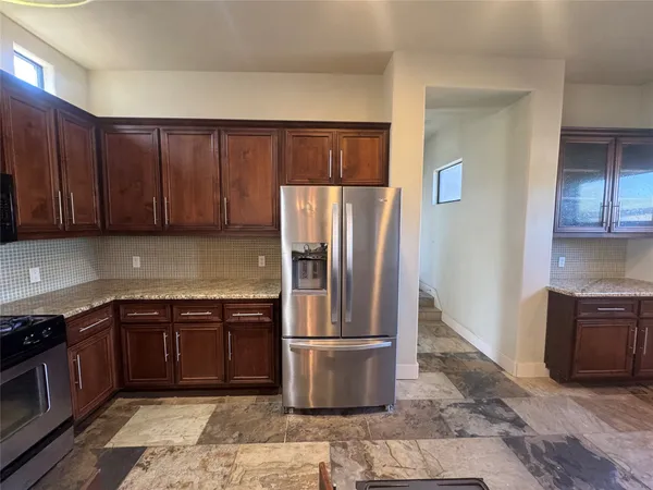 $4,000 | 1814 Maple Avenue, Austin, TX 78702