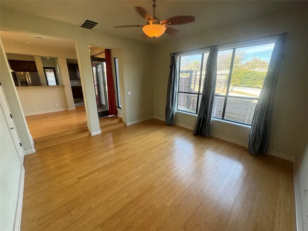 $4,000 | 1814 Maple Avenue, Austin, TX 78702