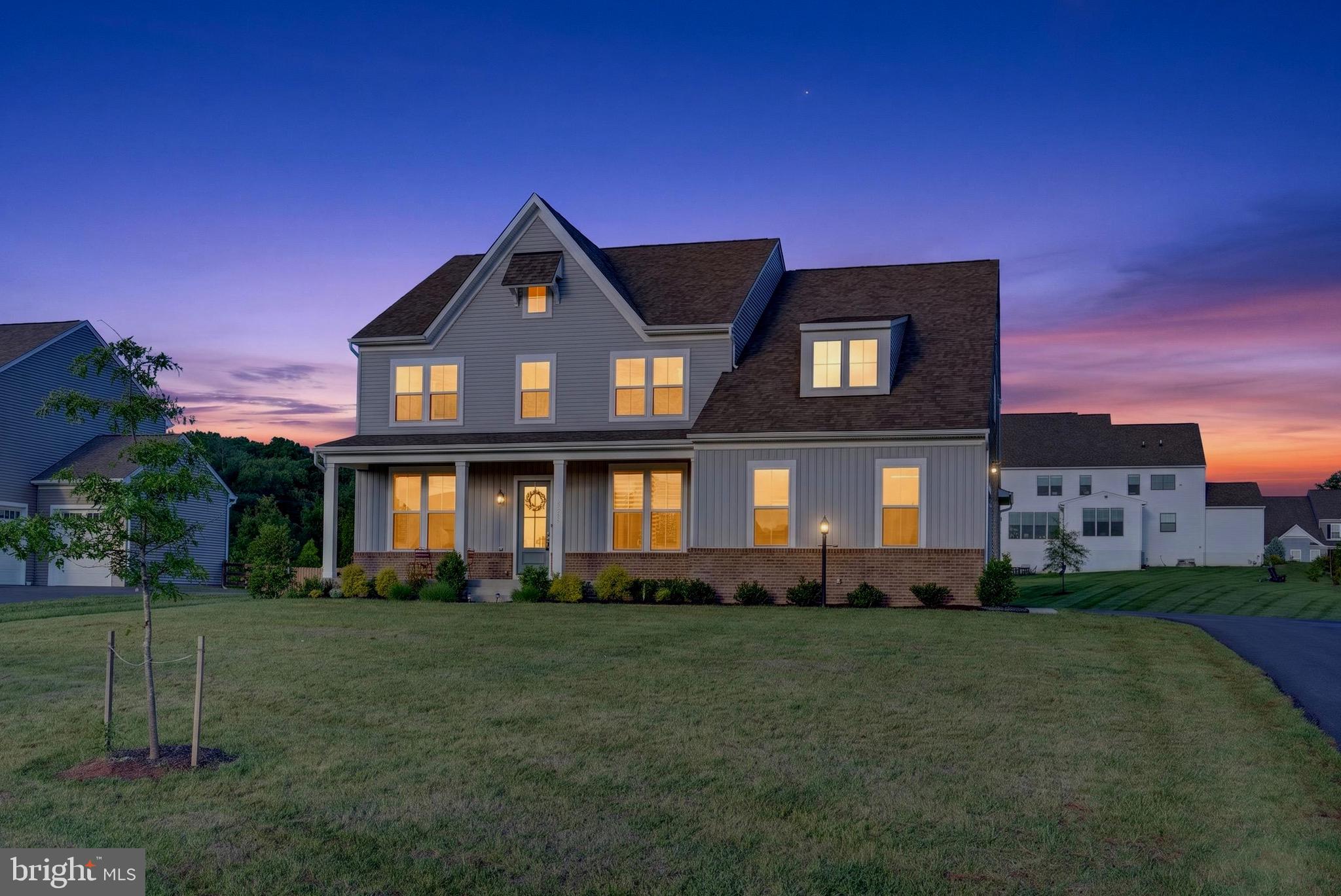 7305 Sugar Magnolia Loop Gainesville, VA 20155 - Photo 2 of 83