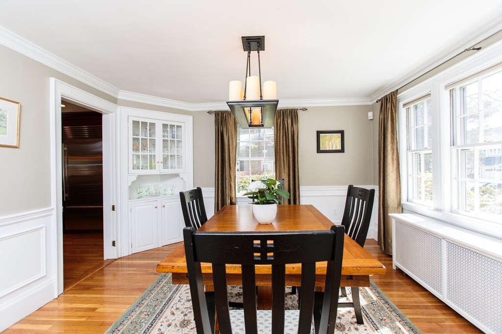62 Windsor Road Wellesley, MA 02481 - Photo 7 of 30 Gallery Image 7