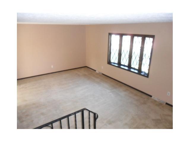 97 Yorkshire Road Delaware, OH 43015 - Photo 3 of 10 Gallery Image 3