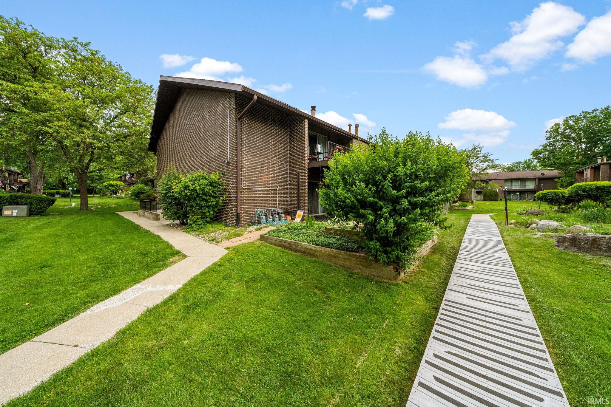2500 Topsfield Road, Unit 512 South Bend, IN 46614 - Photo 4 of 21