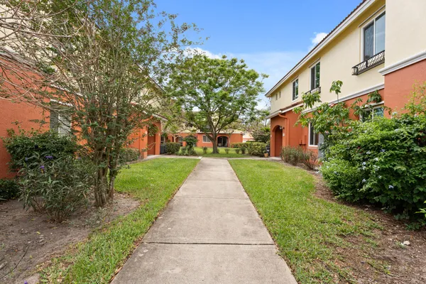 $280,000 | 42 Southeast Sedona Circle, Unit 201, Stuart, FL 34994