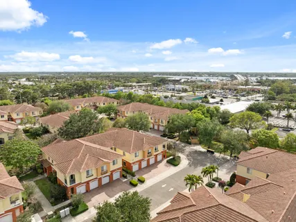 $280,000 | 42 Southeast Sedona Circle, Unit 201, Stuart, FL 34994