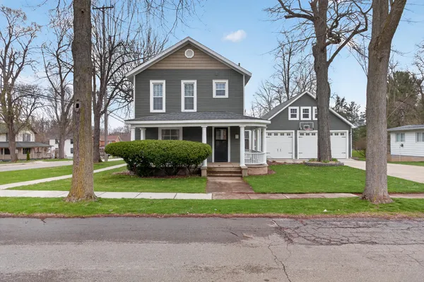 $360,000 | 228 Chicago Street, Brooklyn, MI 49230