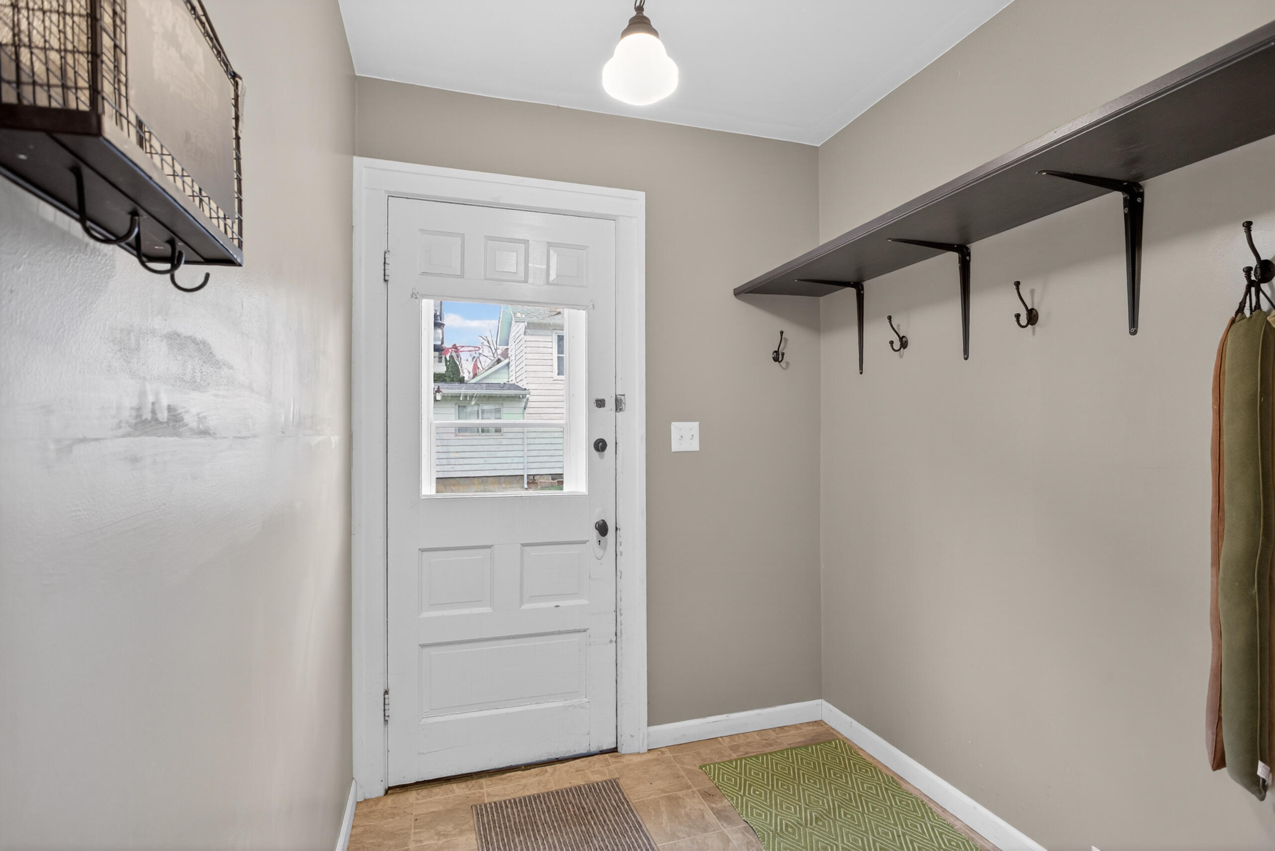 228 Chicago Street Brooklyn, MI 49230 - Photo 21 of 68 025_0N0A9006