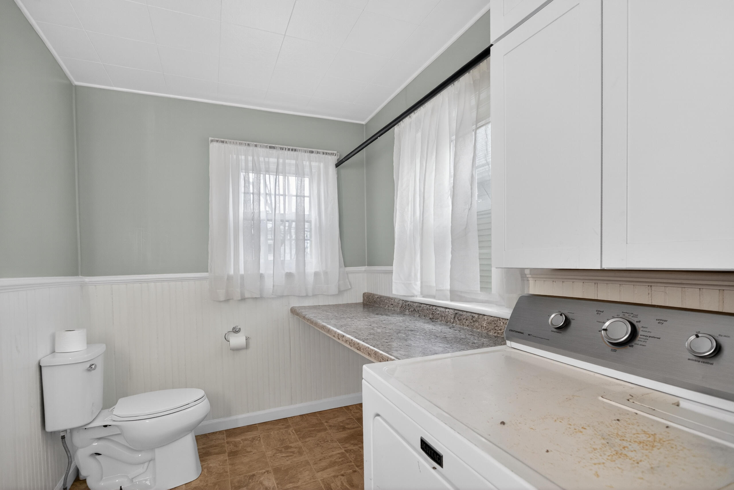 228 Chicago Street Brooklyn, MI 49230 - Photo 32 of 68 032_0N0A9027