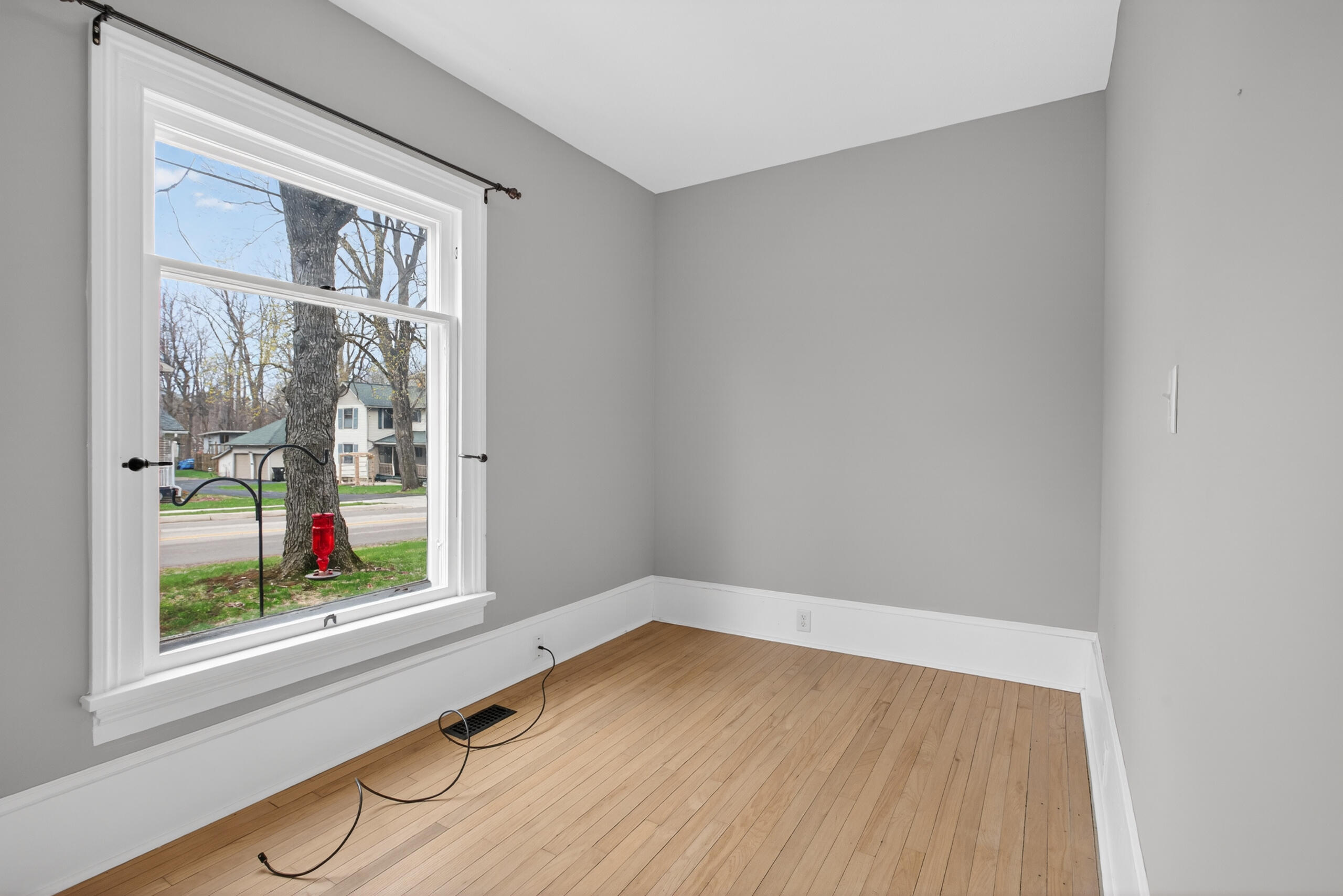 228 Chicago Street Brooklyn, MI 49230 - Photo 38 of 68 042_0N0A9057