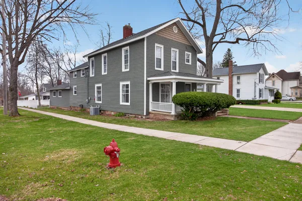 $360,000 | 228 Chicago Street, Brooklyn, MI 49230