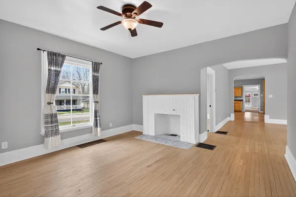 $360,000 | 228 Chicago Street, Brooklyn, MI 49230