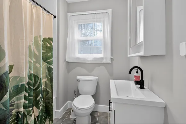 $360,000 | 228 Chicago Street, Brooklyn, MI 49230