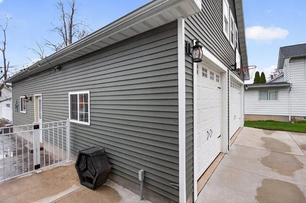 $360,000 | 228 Chicago Street, Brooklyn, MI 49230