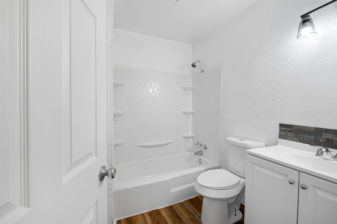 2217 Mission Hill Drive, Unit D Austin, TX 78741 - Photo 13 of 18