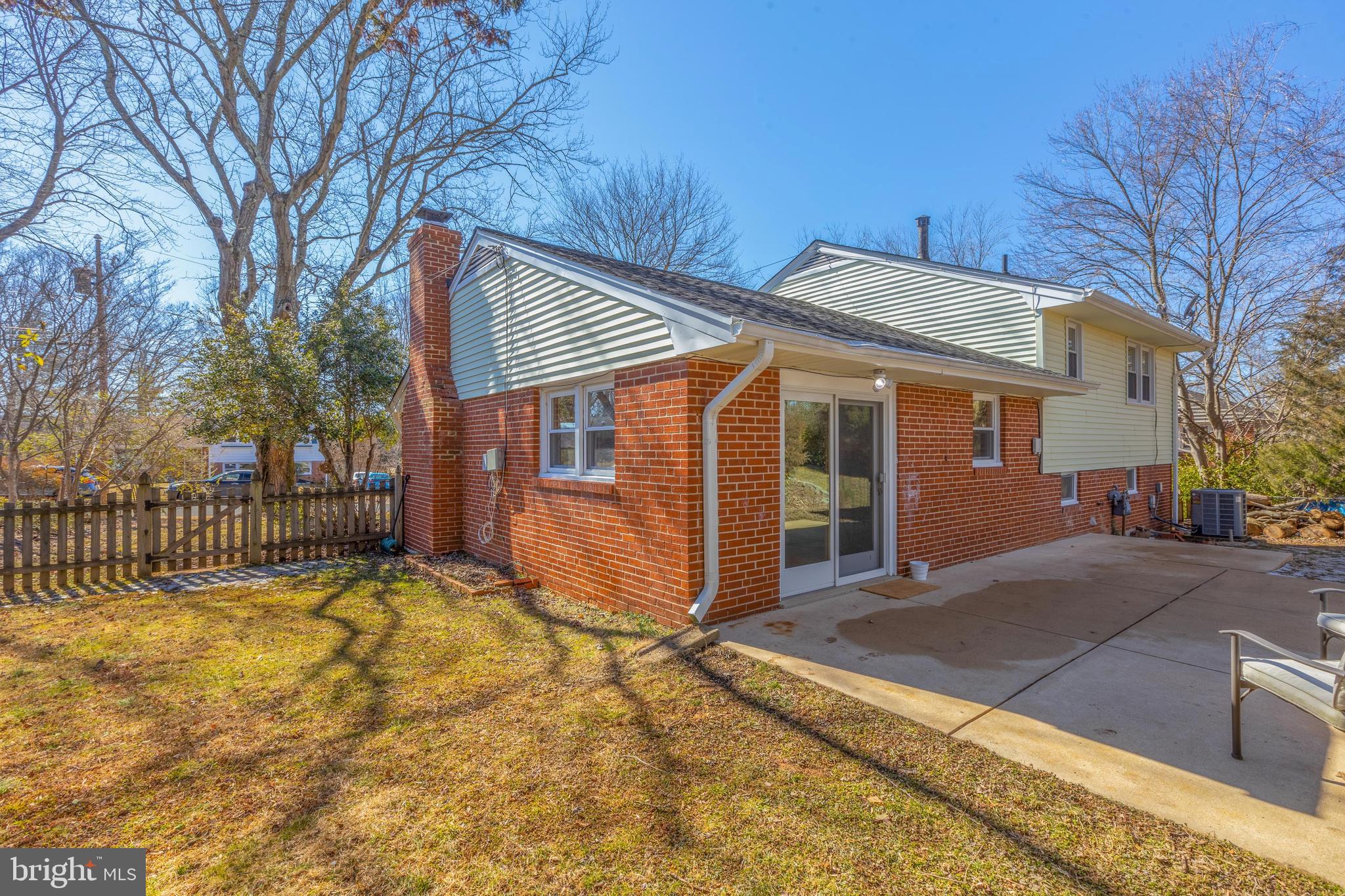 8018 Hatteras Lane Springfield, VA 22151 - Photo 42 of 46 Gallery Image 42