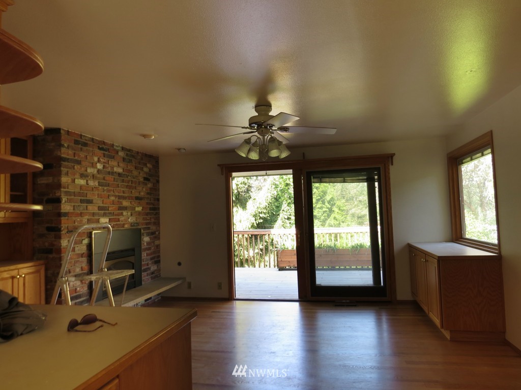 9021 Ridgeview Circle West University Place, WA 98466 - Photo 10 of 25 Gallery Image 10