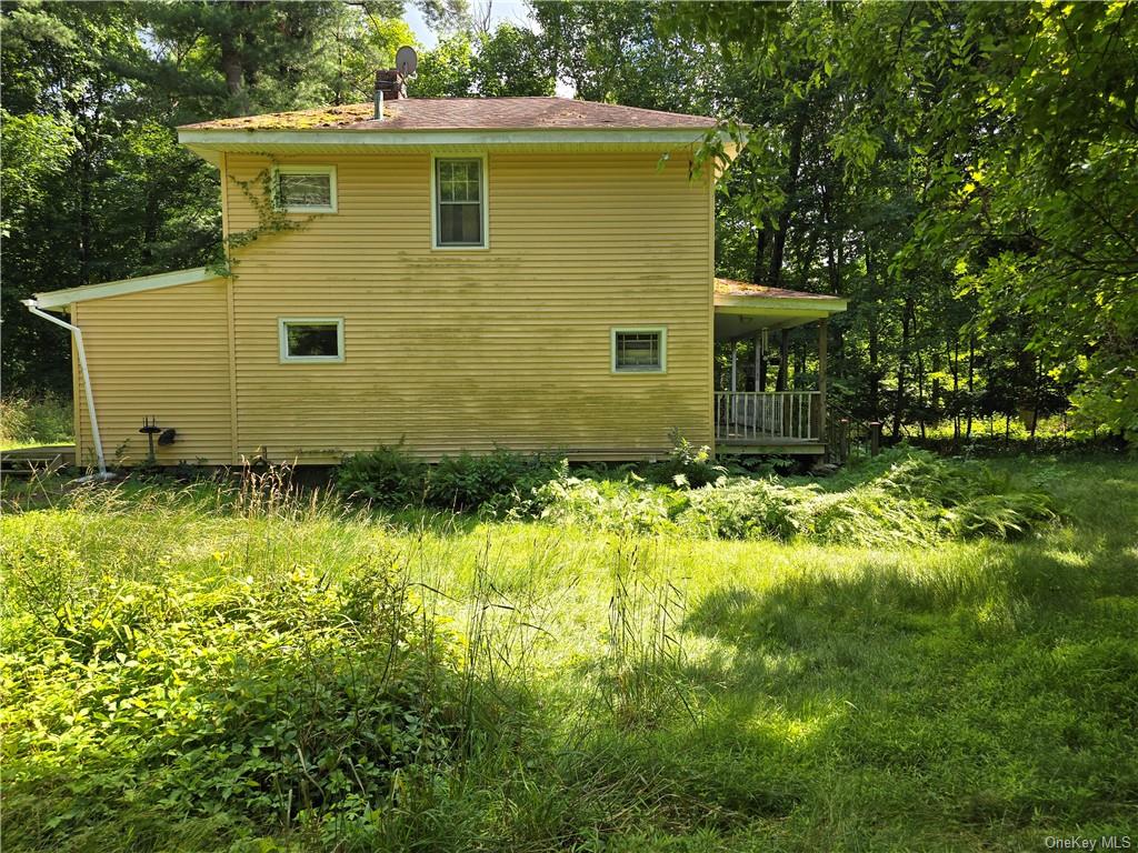 62 Old Glenham Road Fishkill, NY 12524 - Photo 28 of 33 a view of a backyard