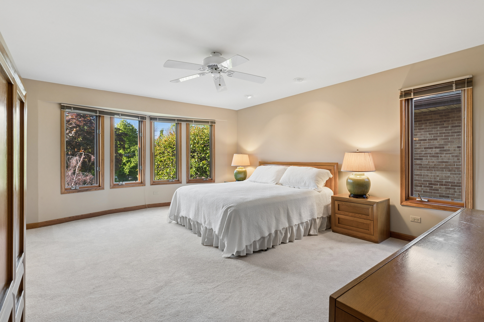 2208 Milton Avenue Park Ridge, IL 60068 - Photo 15 of 39 Gallery Image 15