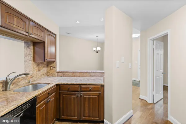 $3,300 | 11292 Harbor Court, Unit 1292, Reston, VA 20191