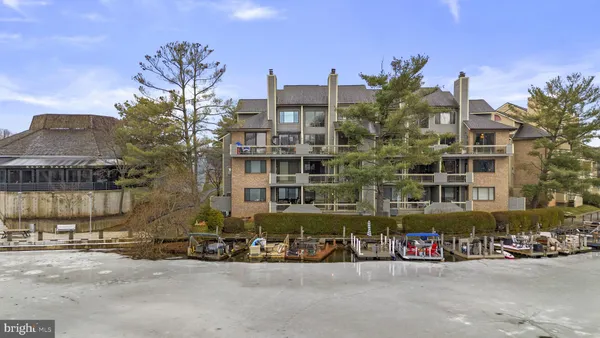 $3,300 | 11292 Harbor Court, Unit 1292, Reston, VA 20191