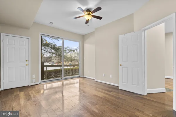 $3,300 | 11292 Harbor Court, Unit 1292, Reston, VA 20191