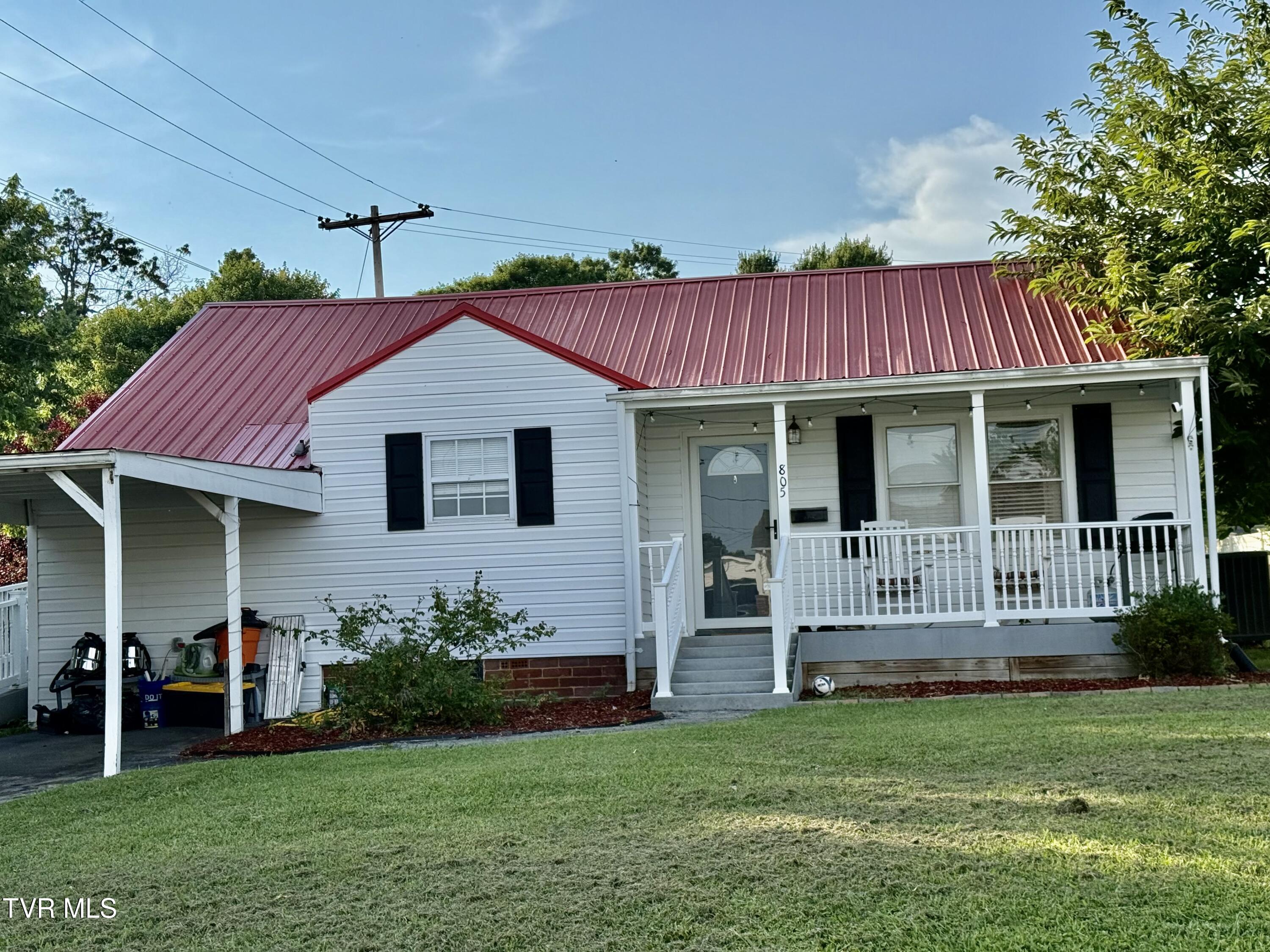 805 Glendale Road Kingsport, TN 37664 - Photo 1 of 1 805 glendale front of home