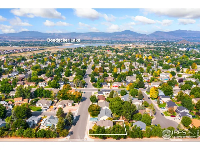 a view of a city with mountain