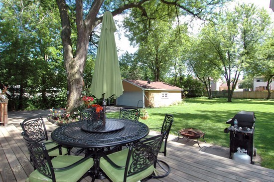 551 West Helen Road Palatine, IL 60067 - Photo 11 of 12