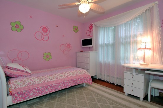 551 West Helen Road Palatine, IL 60067 - Photo 9 of 12