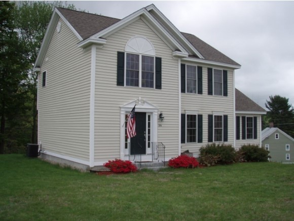 36 Pond Road Raymond, NH 03077 - Photo 1 of 1 Gallery Image 1
