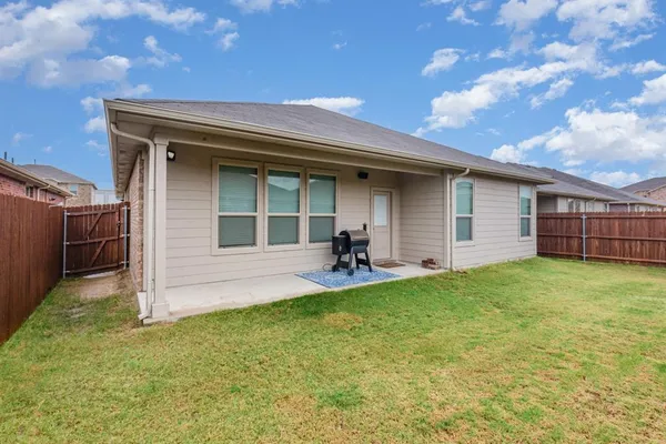 $2,650 | 15809 Caballero Drive, Fort Worth, TX 76247