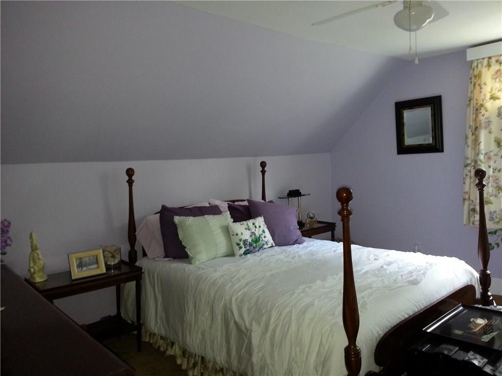 361 East Neck Road Nobleboro, ME 04555 - Photo 22 of 28 2nd Floor Guest Room