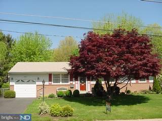 522 Winchester Road Warminster, PA 18974 - Photo 1 of 6 Gallery Image 1