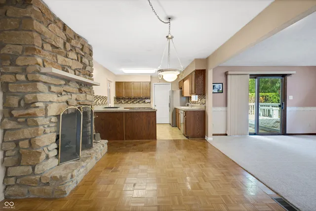 $315,000 | 1146 Fairway Drive, Indianapolis, IN 46260