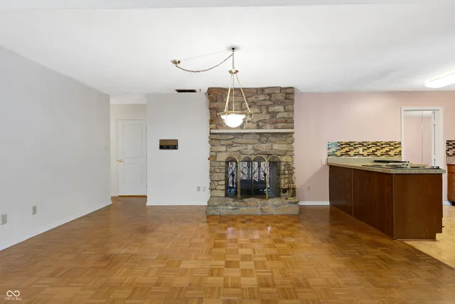 $315,000 | 1146 Fairway Drive, Indianapolis, IN 46260