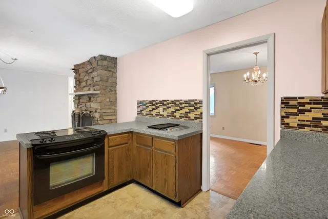 $315,000 | 1146 Fairway Drive, Indianapolis, IN 46260