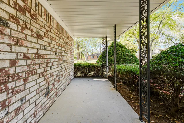 $315,000 | 1146 Fairway Drive, Indianapolis, IN 46260