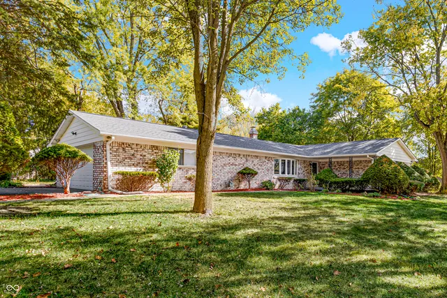 $315,000 | 1146 Fairway Drive, Indianapolis, IN 46260