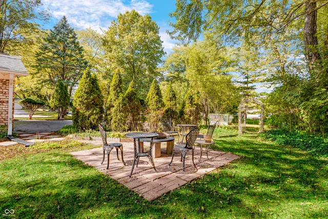 $315,000 | 1146 Fairway Drive, Indianapolis, IN 46260