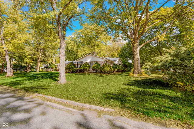$315,000 | 1146 Fairway Drive, Indianapolis, IN 46260